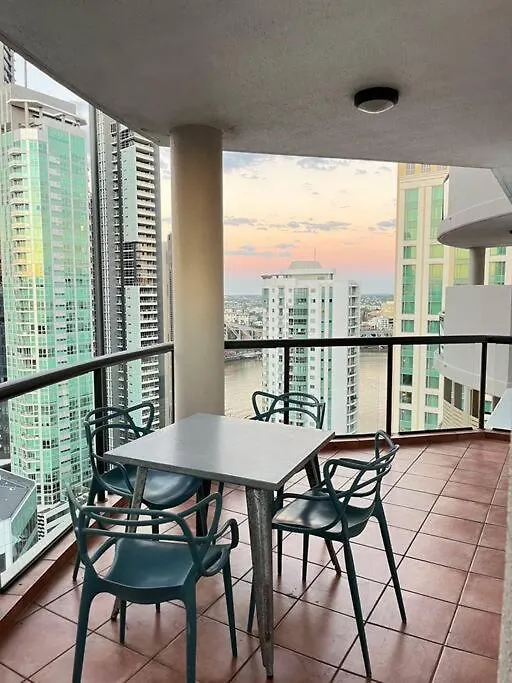 Lejlighed Riverview 2B2B Apt In Cbd W/Parking, Pool, Gym Brisbane